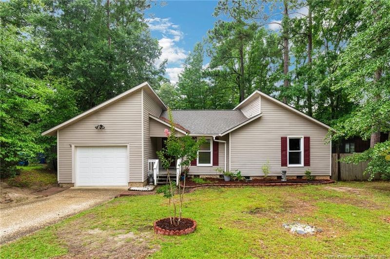 486 Corning Pl, Fayetteville, NC 28314