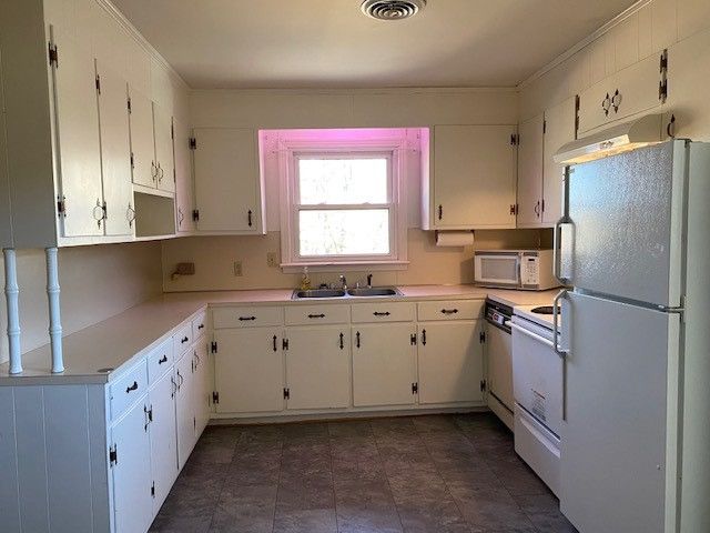 486 Younger Rd, Roxboro, NC 27573