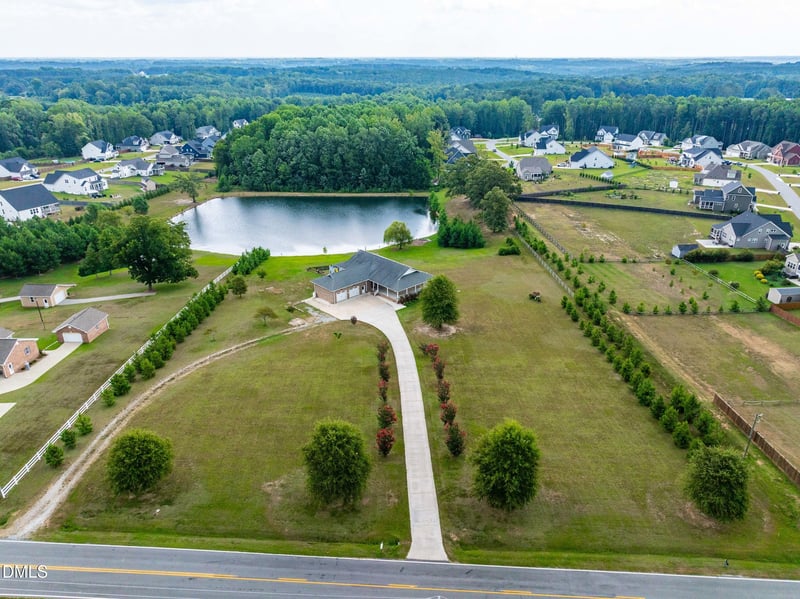 4864 Christian Light Rd, Fuquay Varina, NC 27526