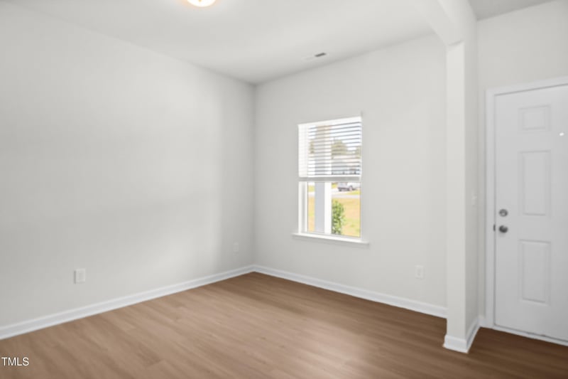 4867 Pioneer Dr, Sanford, NC 27330