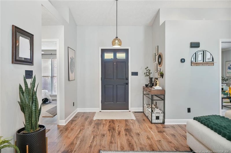 487 Carlton Pl, Fayetteville, NC 28311