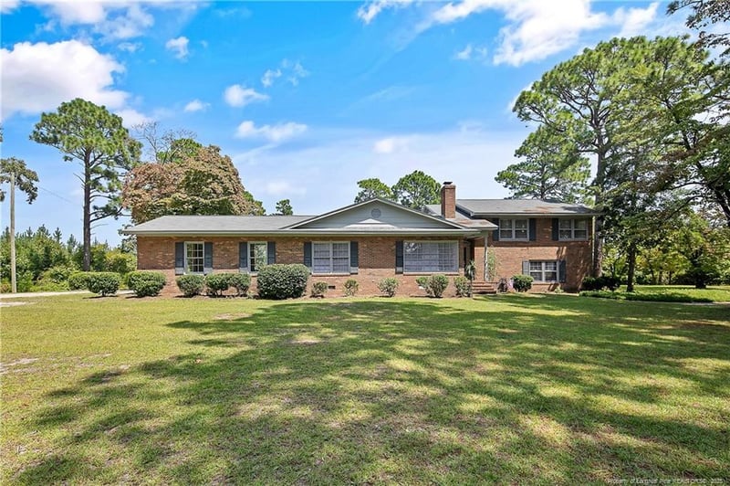 4871 Doc Bennett Rd, Fayetteville, NC 28306