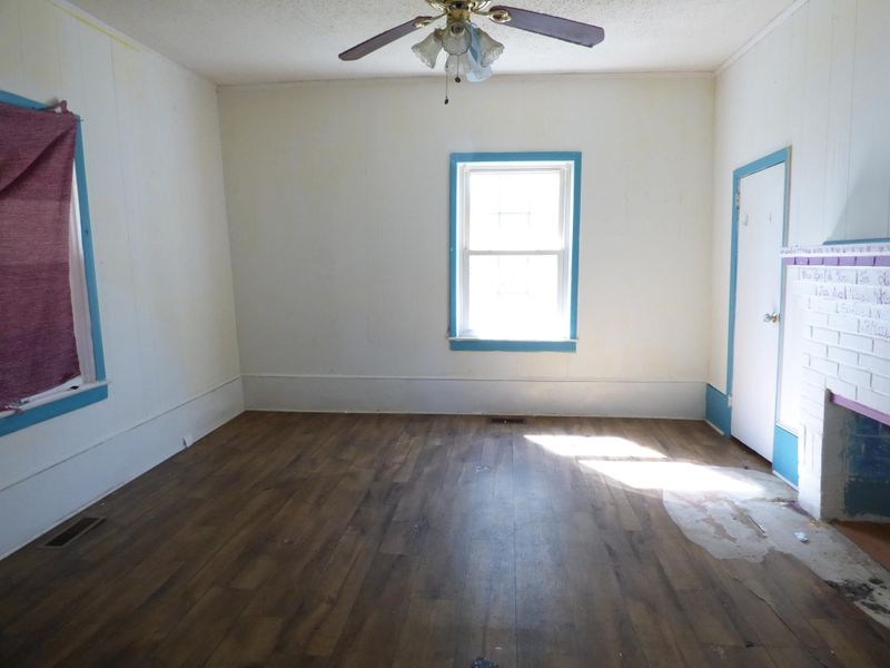 4873 Nc 50 Hw, Benson, NC 27504