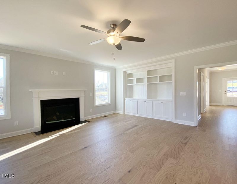 4876 Grosbeak Ct, Mebane, NC 27302