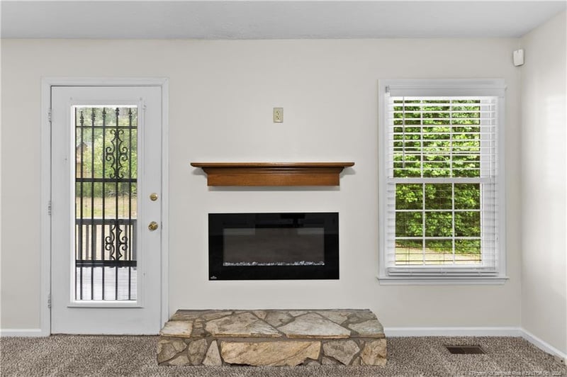 488 Oates Dr, Fayetteville, NC 28311