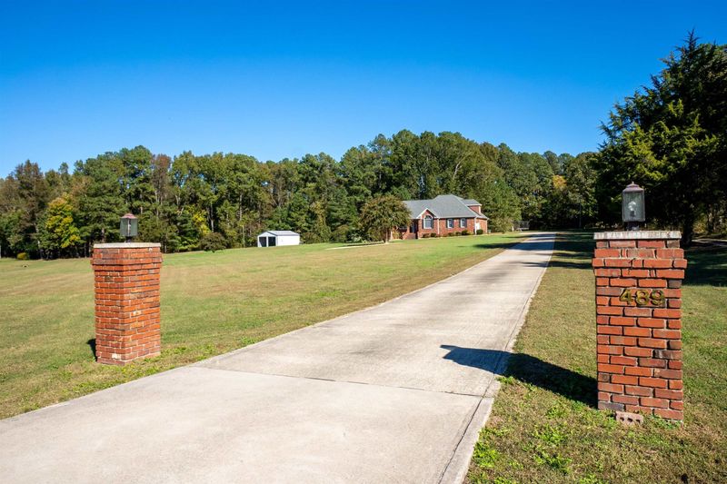 489 Howard Tant Rd, Zebulon, NC 27597