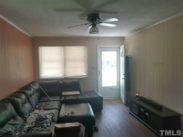 489 Old Eason Rd, Zebulon, NC 27597