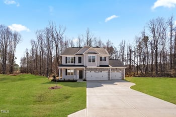 49 Abingdon Farms Dr, Selma, NC 27576