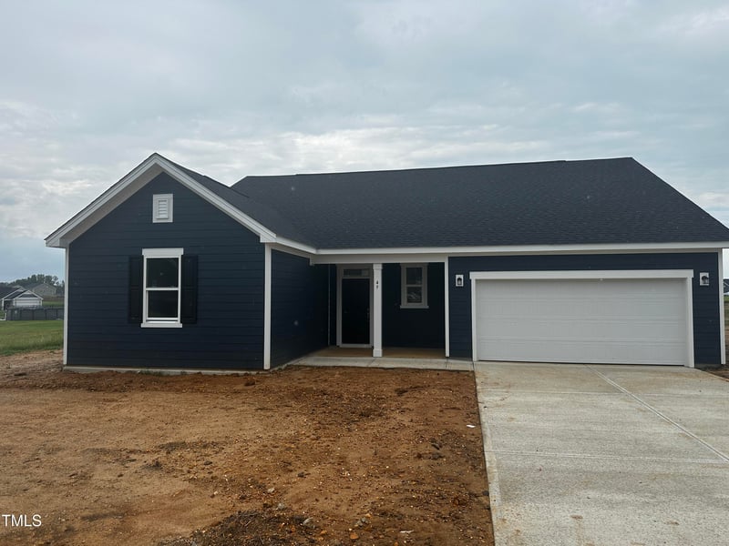 49 Brodhead Dr, Fuquay Varina, NC 27526