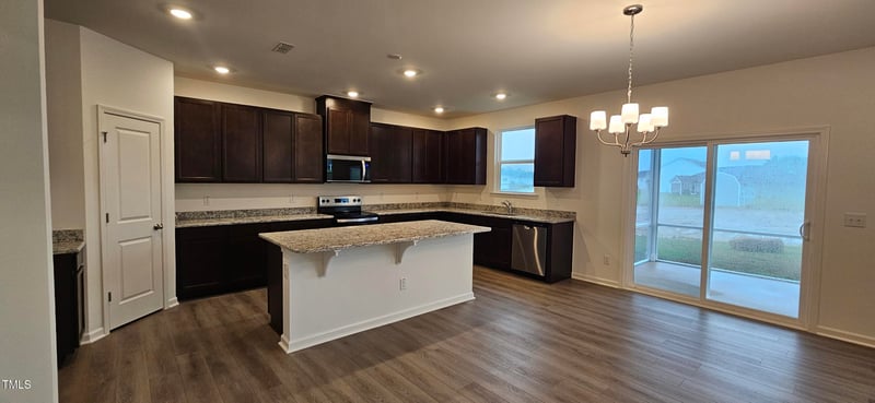 49 Brodhead Dr, Fuquay Varina, NC 27526