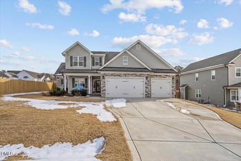 49 Buckhaven Ct, Holly Springs, NC 27540