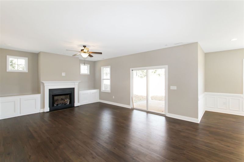 49 Durwin Ln, Clayton, NC 27520