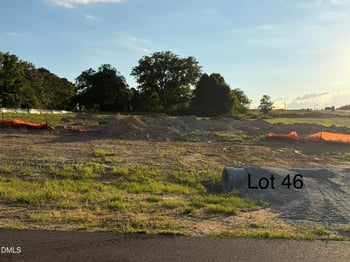 49 Galway Rd, Lillington, NC 27546