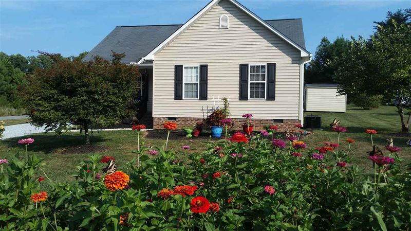 49 Maggie Ln, Roxboro, NC 27573
