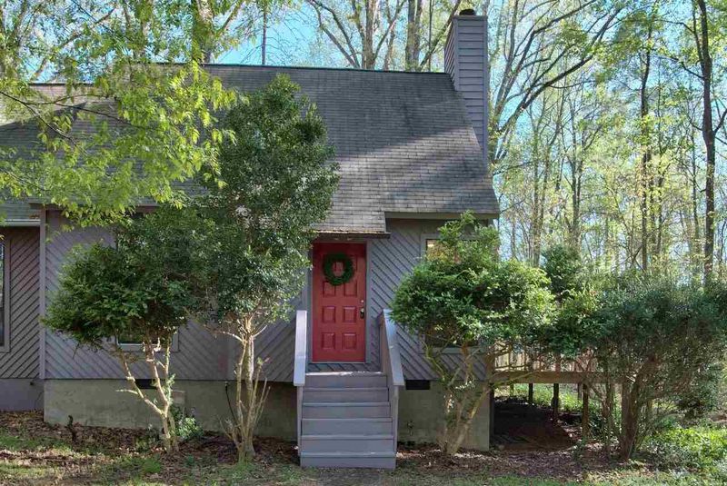 49 Poplar St #A, Chapel Hill, NC 27516