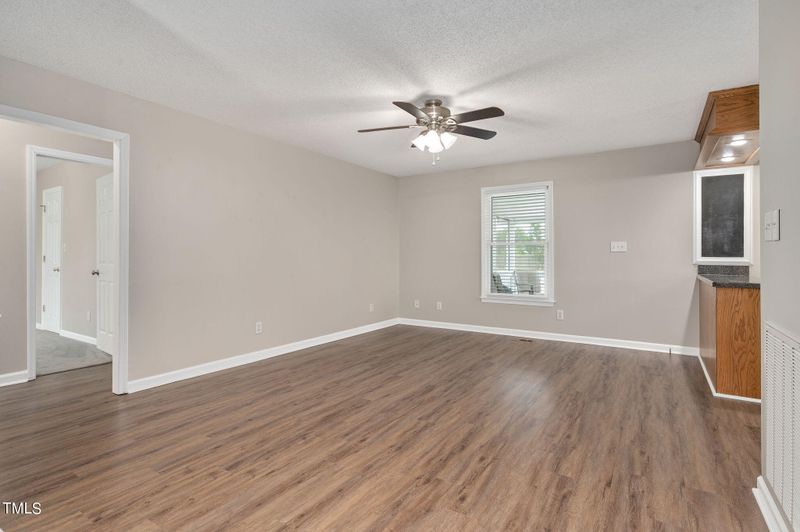 49 Scotts Ln, Angier, NC 27501