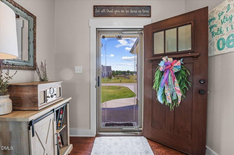 49 Sentinel Ct, Smithfield, NC 27577