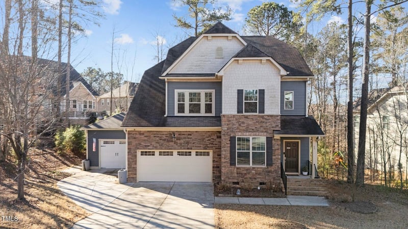 49 Somers Ln, Clayton, NC 27527