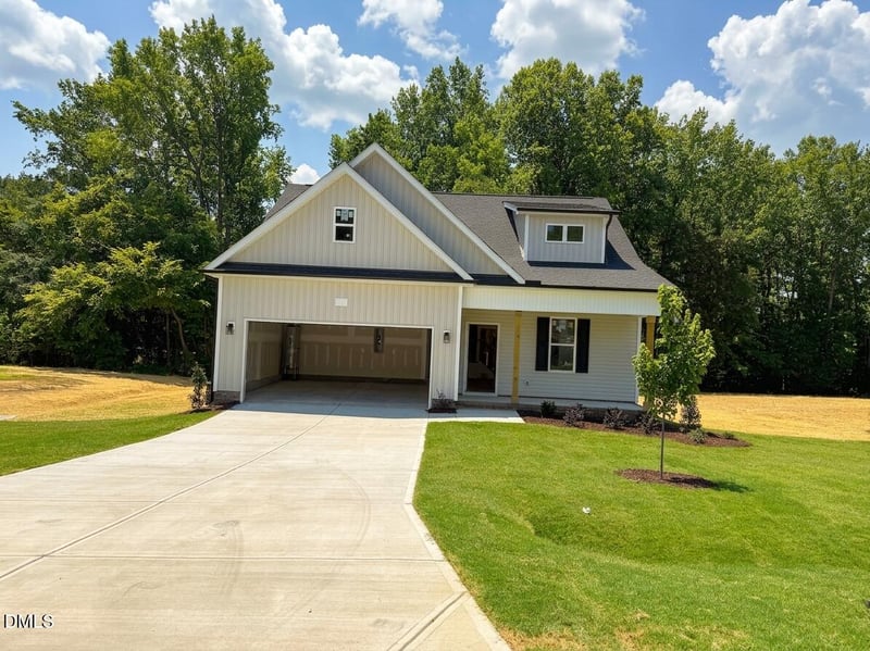 49 Zambezi Ct, Zebulon, NC 27597