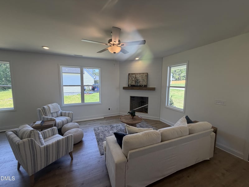 49 Zambezi Ct, Zebulon, NC 27597