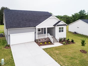 490 Barbour Farm Ln, Four Oaks, NC 27524