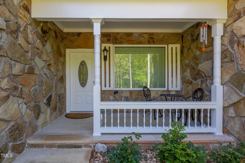 490 Shawnee Dr, Louisburg, NC 27549