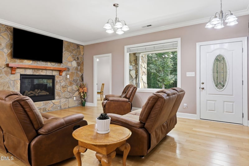 490 Shawnee Dr, Louisburg, NC 27549