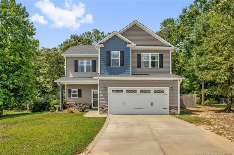 4900 Avant Ferry Ct, Fayetteville, NC 28306