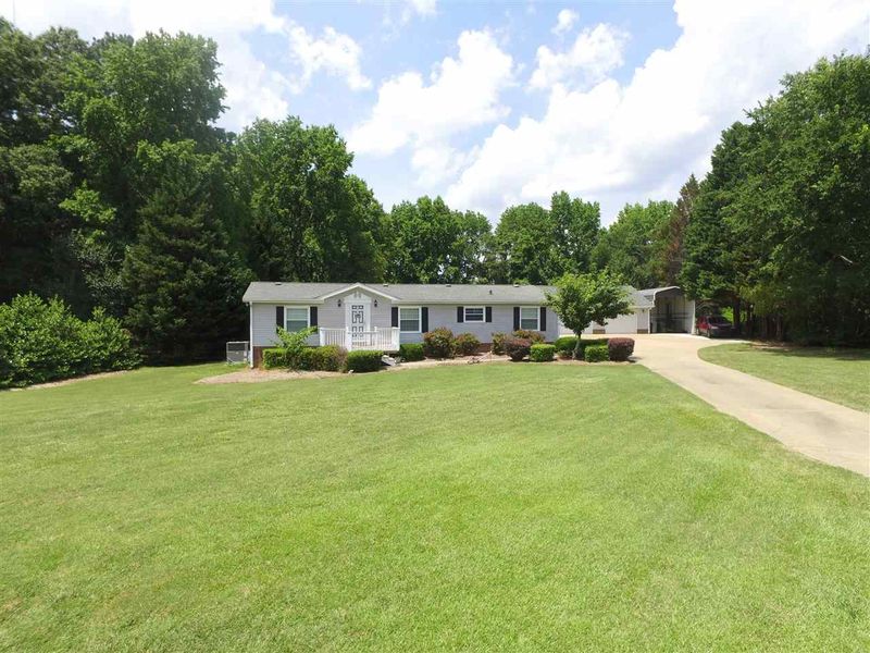 4900 Jessie Dr, Apex, NC 27539