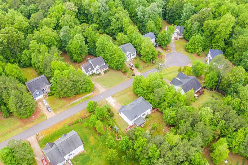 4900 Redgrass Cir, Garner, NC 27529