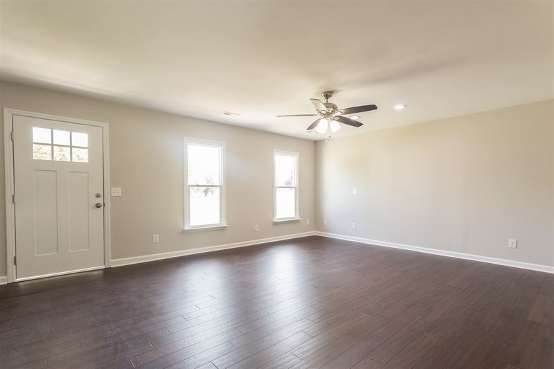 4901 Fairground Rd, Dunn, NC 28334