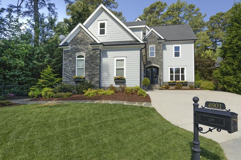 4901 Great Meadows Ct, Raleigh, NC 27609
