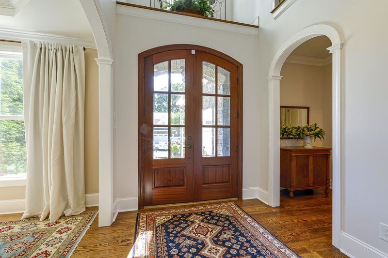 4901 Great Meadows Ct, Raleigh, NC 27609