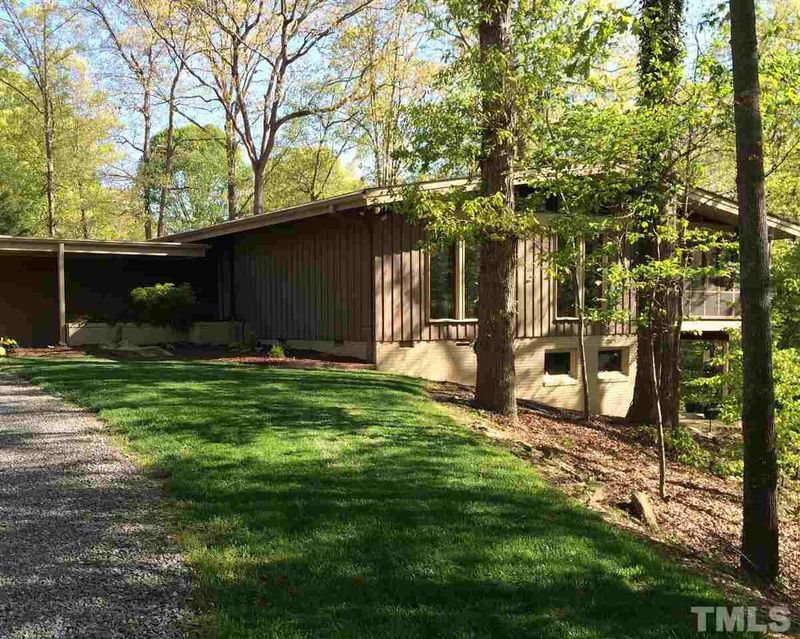 4901 Rembert Dr, Raleigh, NC 27612