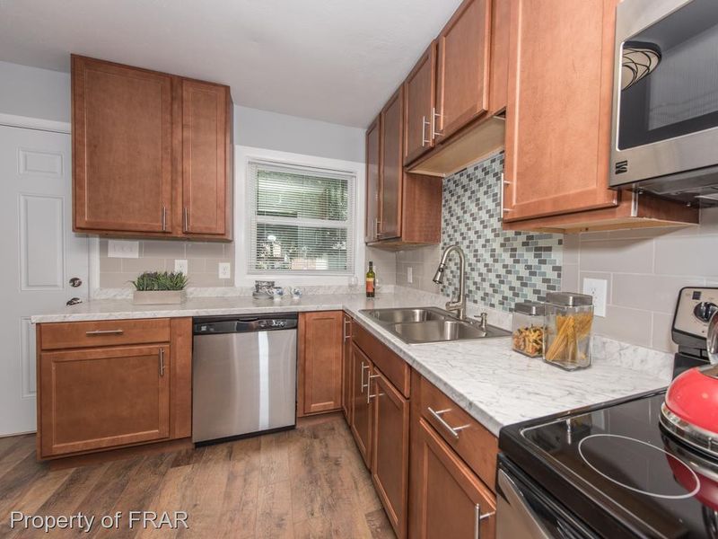 4902 Ashton Rd, Fayetteville, NC 28304