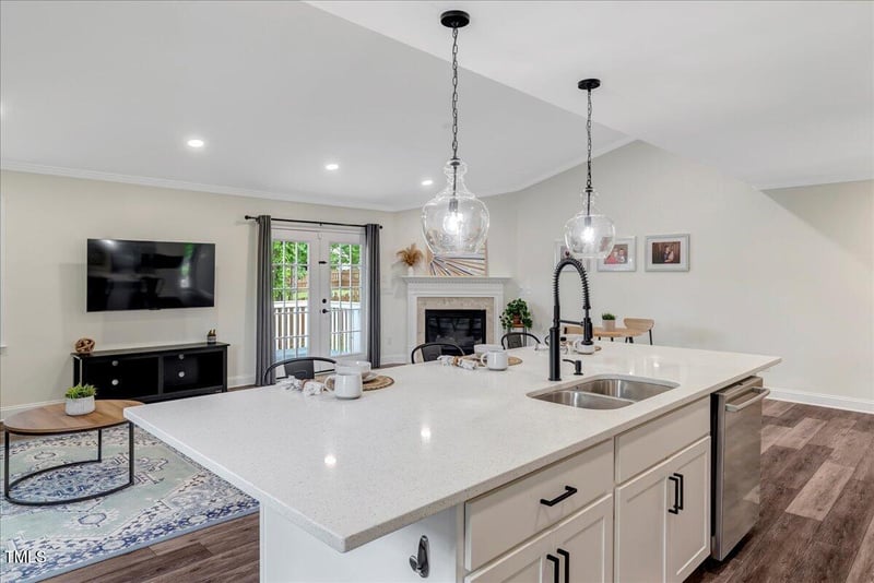 4902 Cedar Glen Dr, Durham, NC 27713