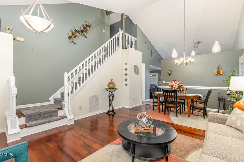 4902 Valley Ridge Dr, Durham, NC 27713