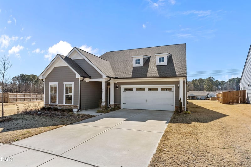4904 Flathead Pl, Fuquay Varina, NC 27526