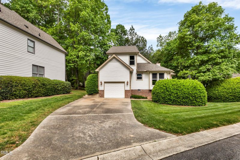 4904 Willowtree Ln, Clayton, NC 27520