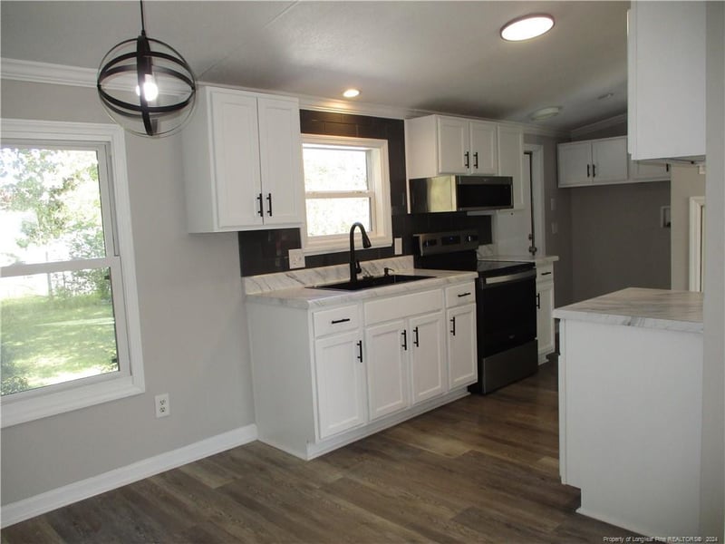 4905 Charger Ct, Fayetteville, NC 28305