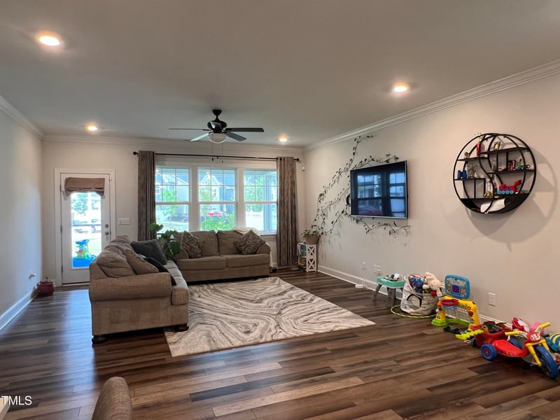 4905 Enlightenment Rd, Raleigh, NC 27616