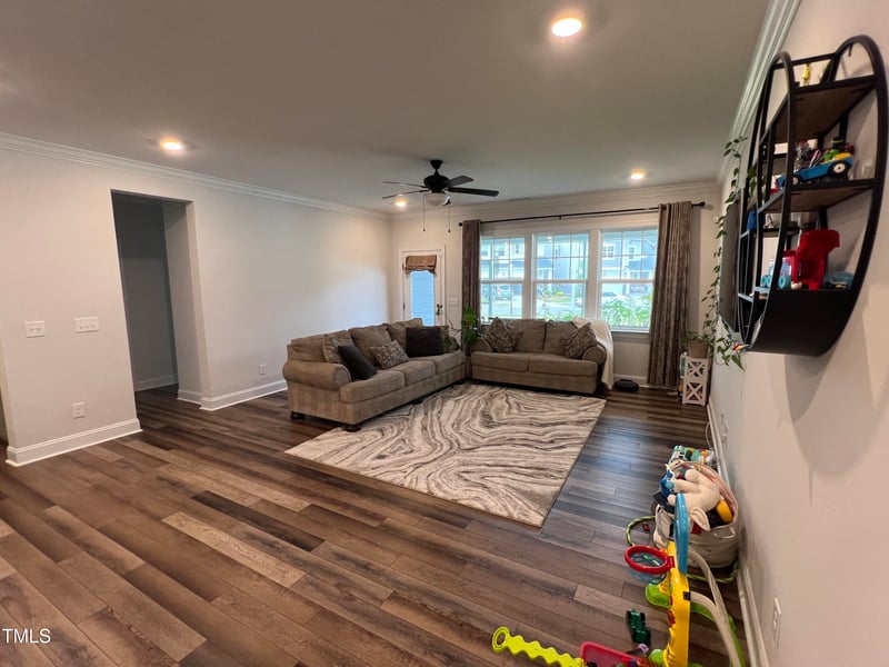 4905 Enlightenment Rd, Raleigh, NC 27616