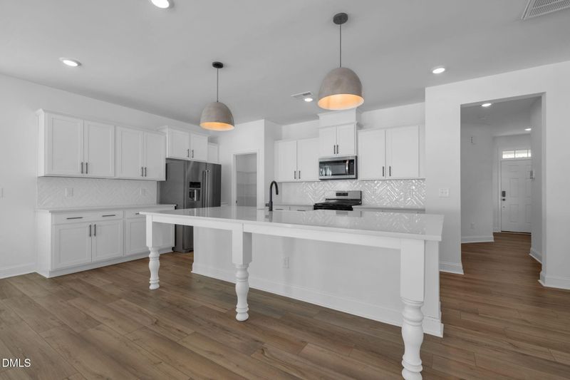 4905 Trout Crest Ct, Raleigh, NC 27604