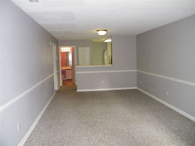 4907-203 Hollenden Dr #203, Raleigh, NC 27616