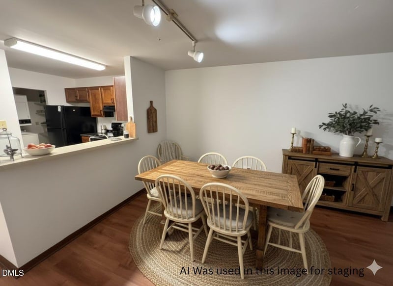 4907 Hollenden  #106, Raleigh, NC 27616