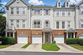 4907 Wyatt Brook Way, Raleigh, NC 27609