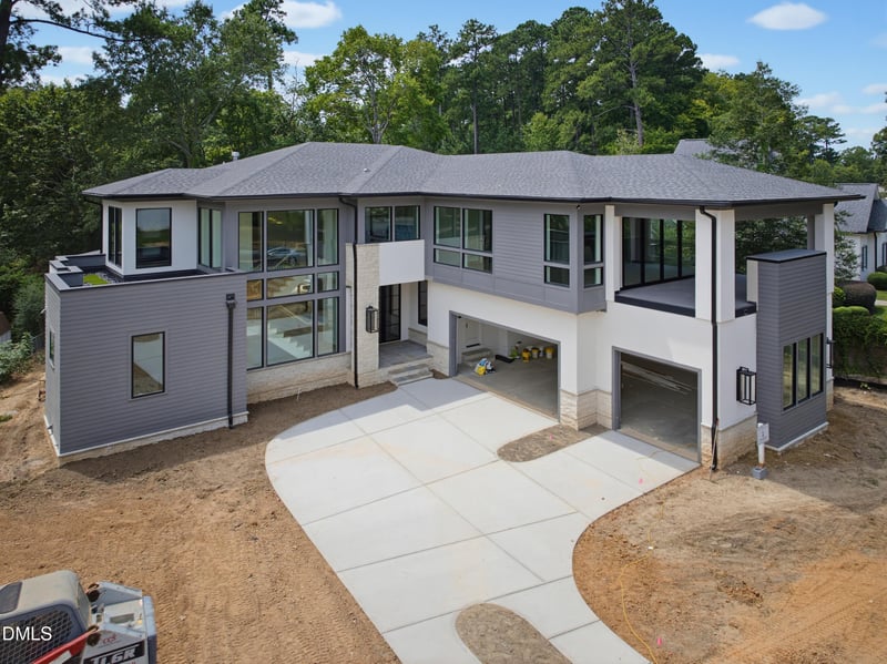 4907 Yadkin Dr, Raleigh, NC 27609