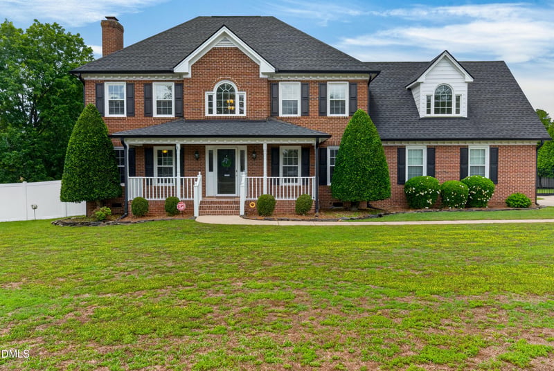 4908 Allanbrooke Ln, Fuquay Varina, NC 27526