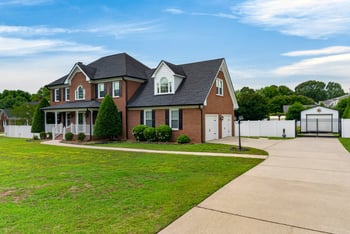 4908 Allanbrooke Ln, Fuquay Varina, NC 27526