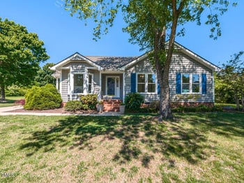 4908 Birkenhead Ct, Apex, NC 27539